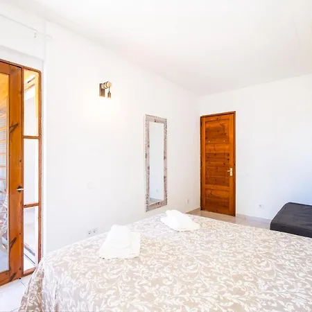 Apartamento Entire 5min From Oura *