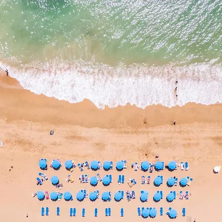 Apartment Entire 5min From Oura *